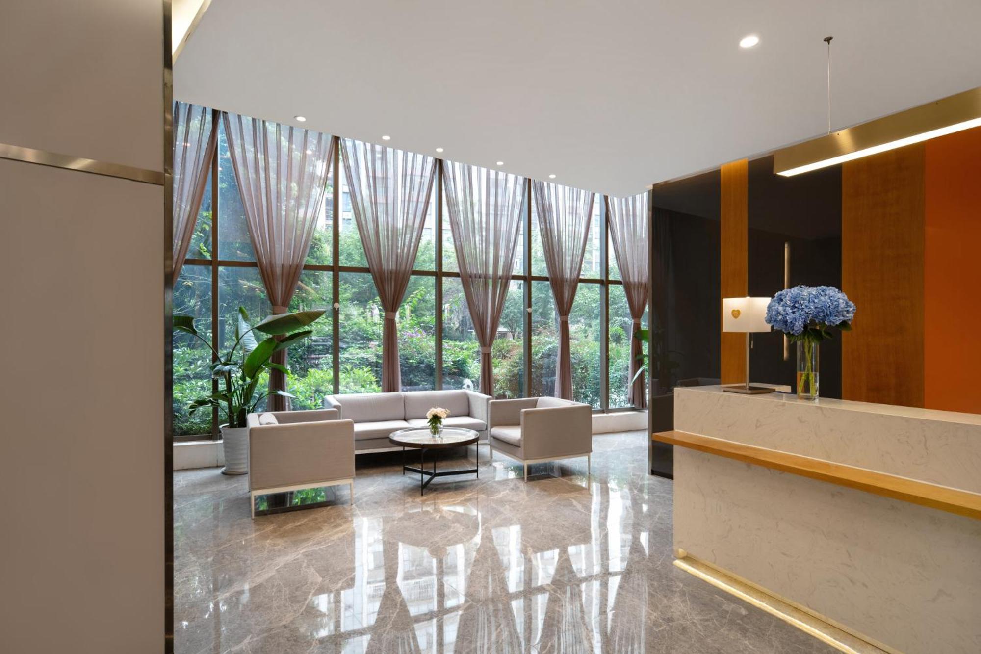 Holiday Inn Express Chengdu Airport Zone Free Shuttle From Shuangliu International Airport To Hotel ,Welcome Drink Exterior foto